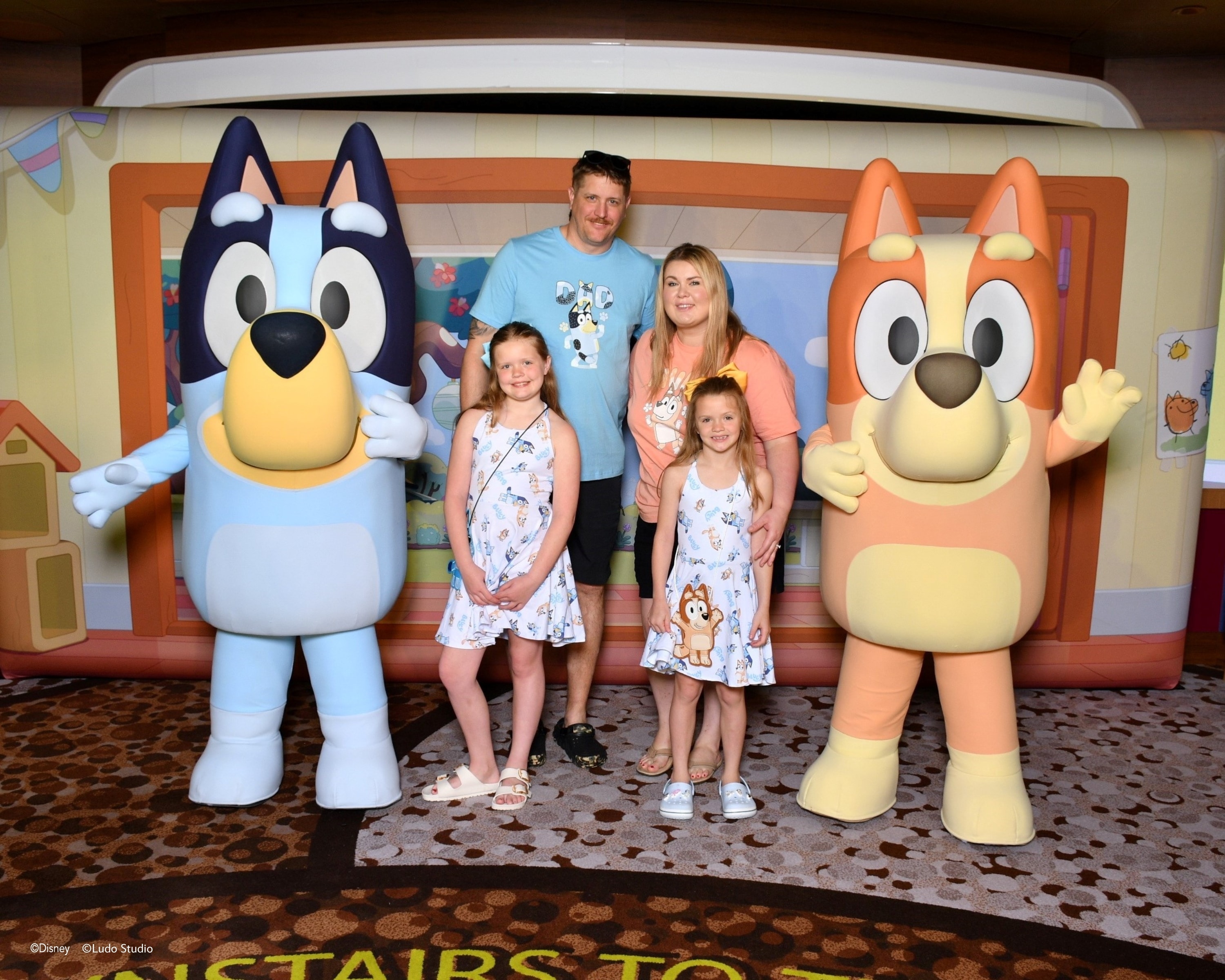 Disney & Theme Parks